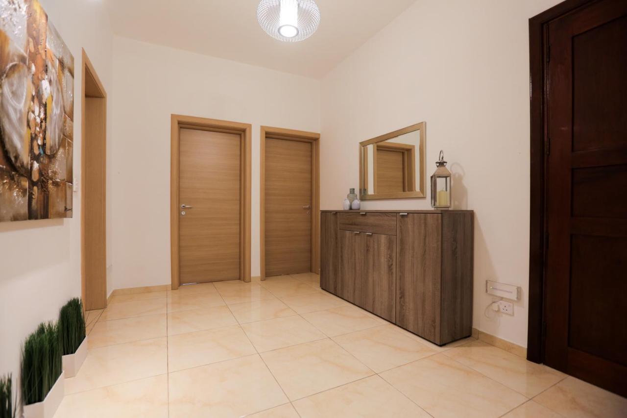 Valletta Triton Apartment Exterior foto